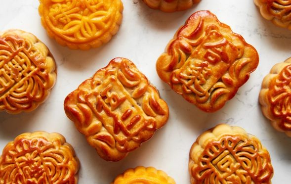 Specialty Mooncakes Hit the Market as Mid-Autumn Festival Approaches